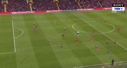 三亚吉阳区：《和平精英》空投惊喜集市启幕，电竞文旅融合添活力