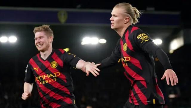 意甲：拉比奥特双响炮助米兰逆转科莫，紧追国际米兰