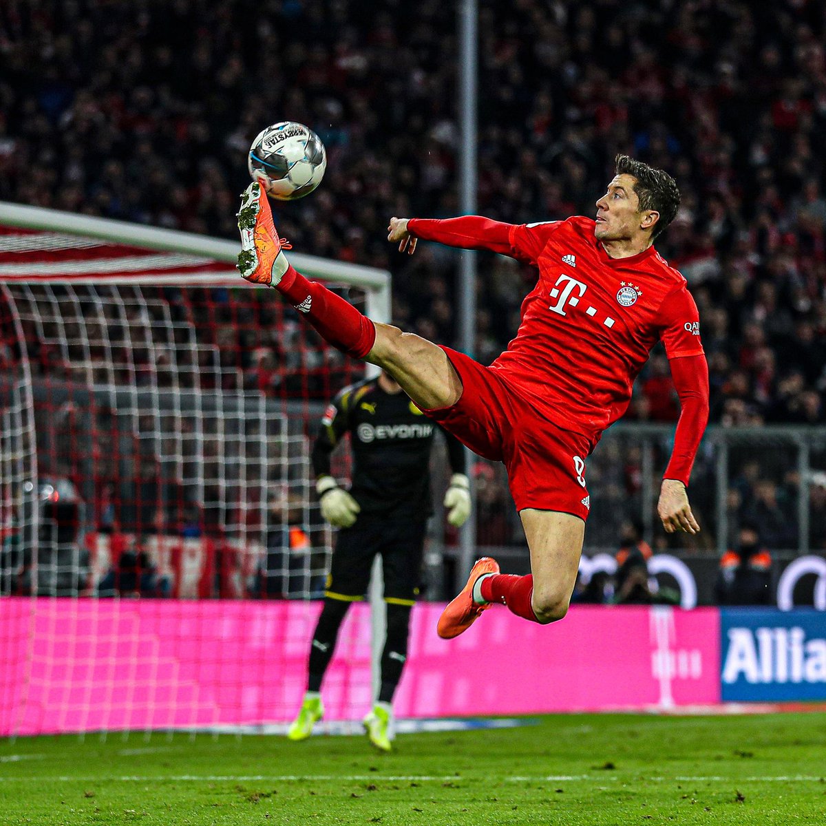 CSGO蘑菇高清画面：专业玩家是如何压制敌人的？