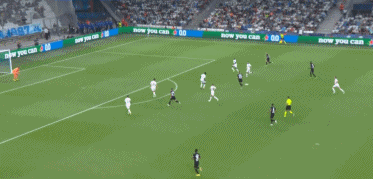 轰32+10+7！詹姆斯就是领袖，艾顿赛后摊牌了，东契奇也说出优点